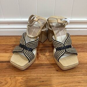 Brand New Dolce Vita Raffia Sandals